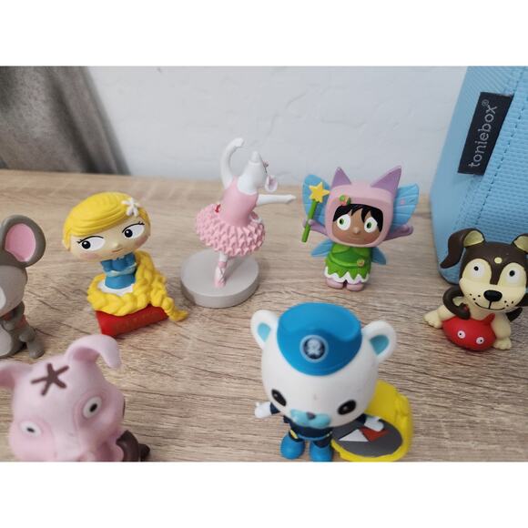 Tonies Box Audio Player for Kids 9 Tonies Characters Story Music Bundle Lot Blue - Picture 6 of 8
